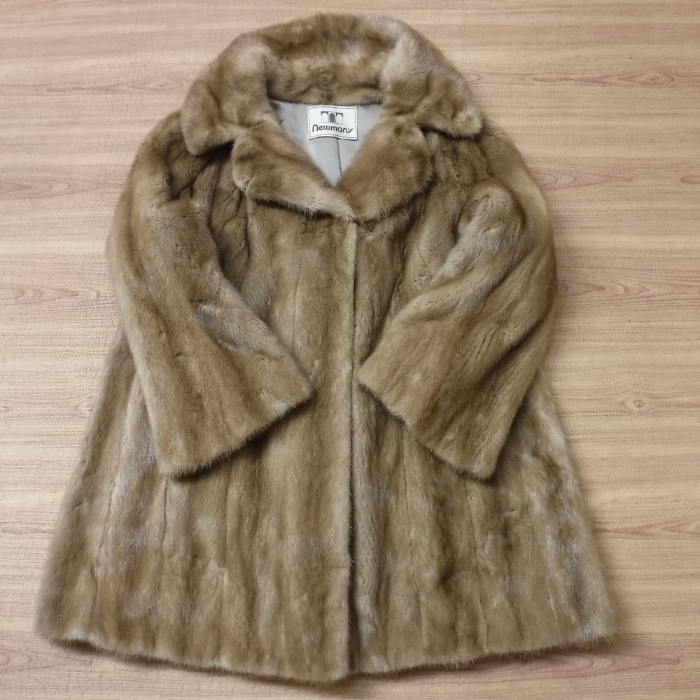 Newmans Light Brown Genuine Mink Fur Coat